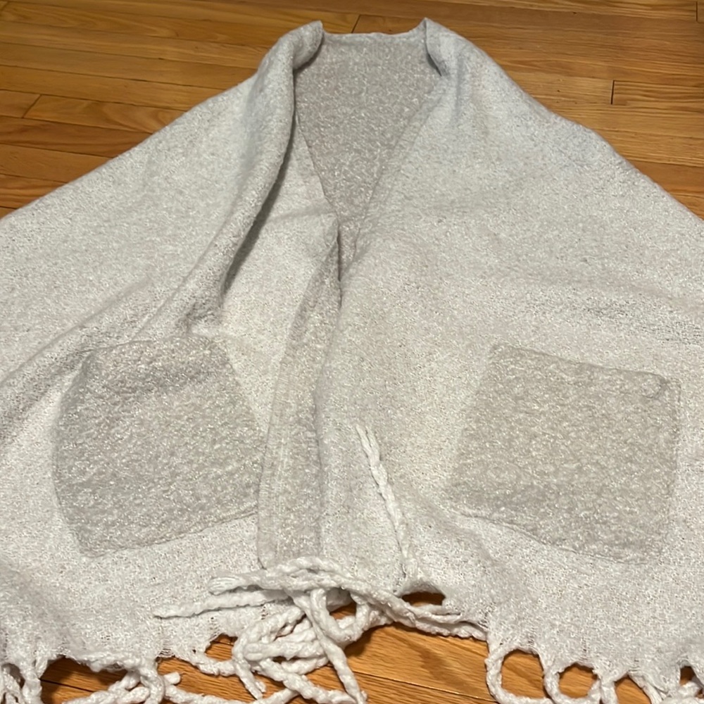Madison 88 Scarf/Wrap
